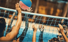 为什么外野传球中的“一跳回传”更有利于捕手进行移动触杀