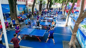 足坛悲喜一夜！AC米兰0-1爆冷被淘汰，13场不败终结，曼联1-1被绝平